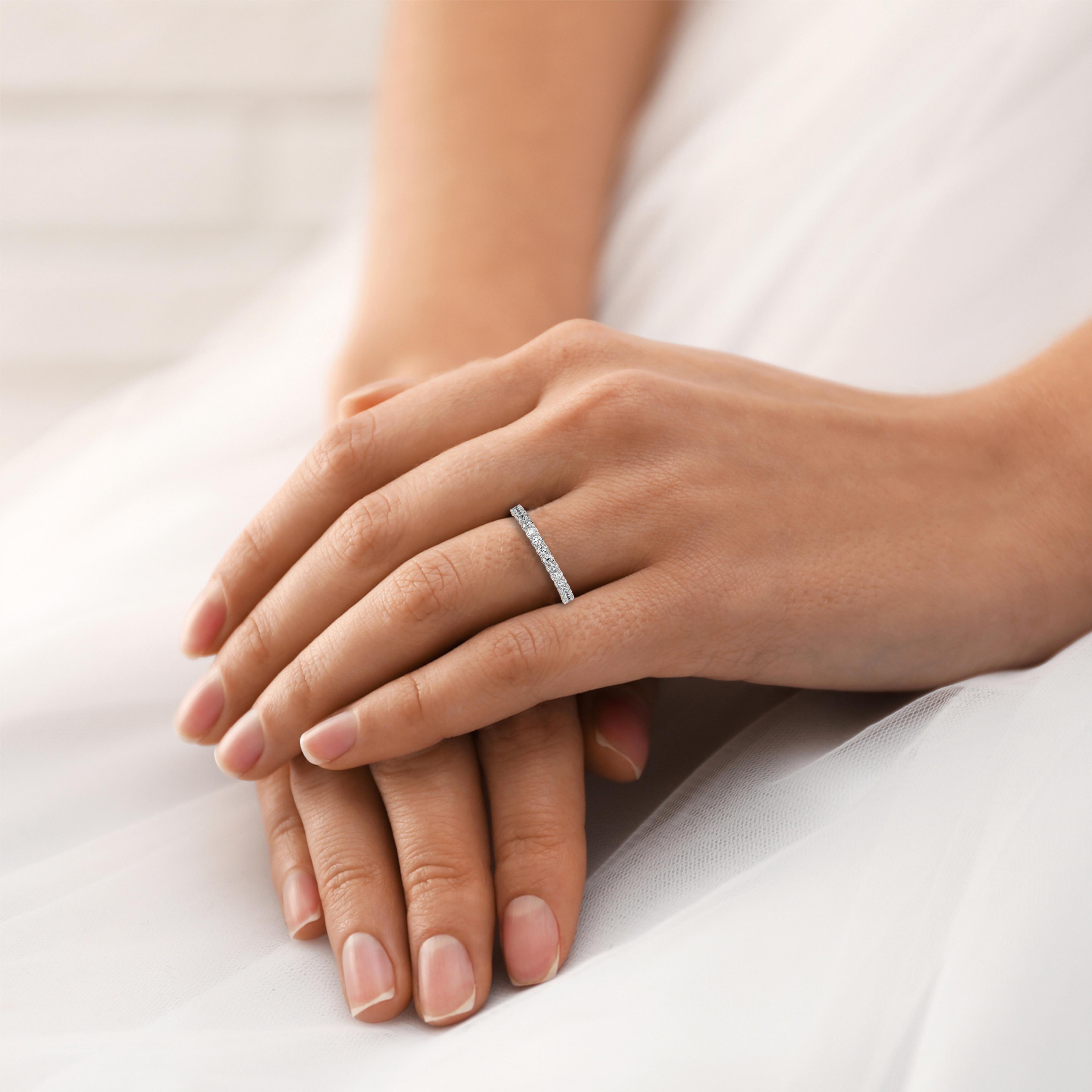 Eternal Round Band Ring