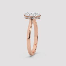 Graceful Oval Solitaire