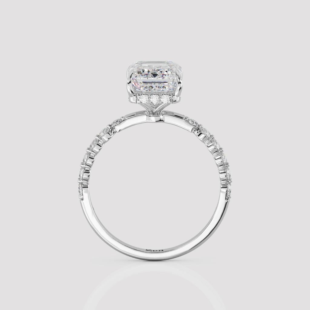 Imperial Emerald Solitaire